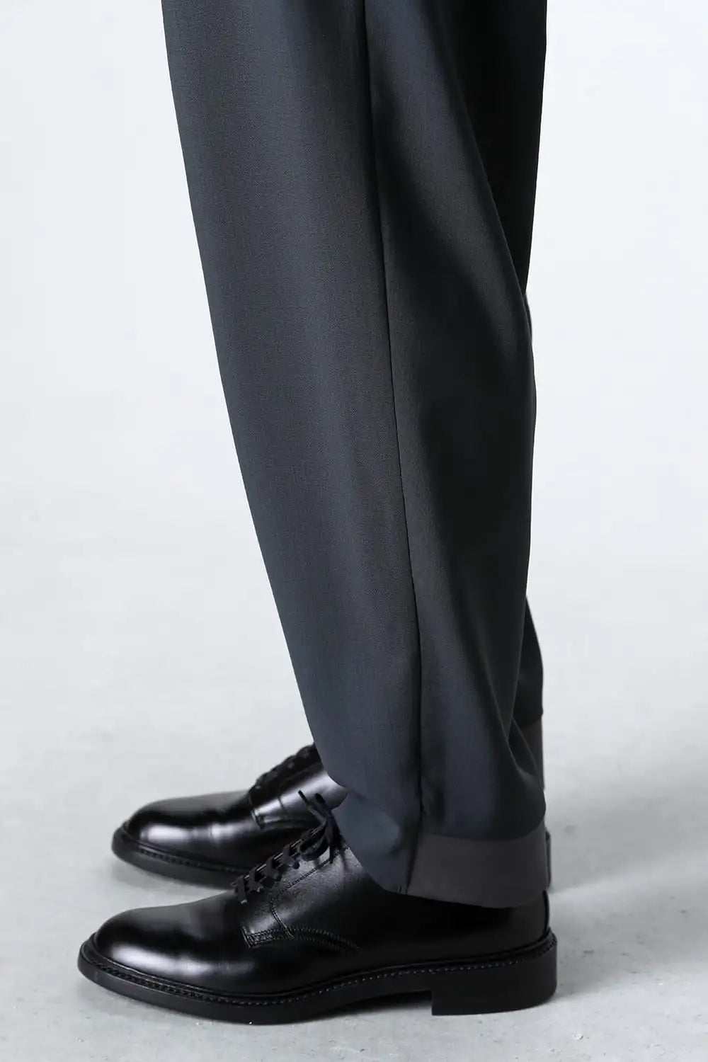 Two Tucks Tapered Trousers