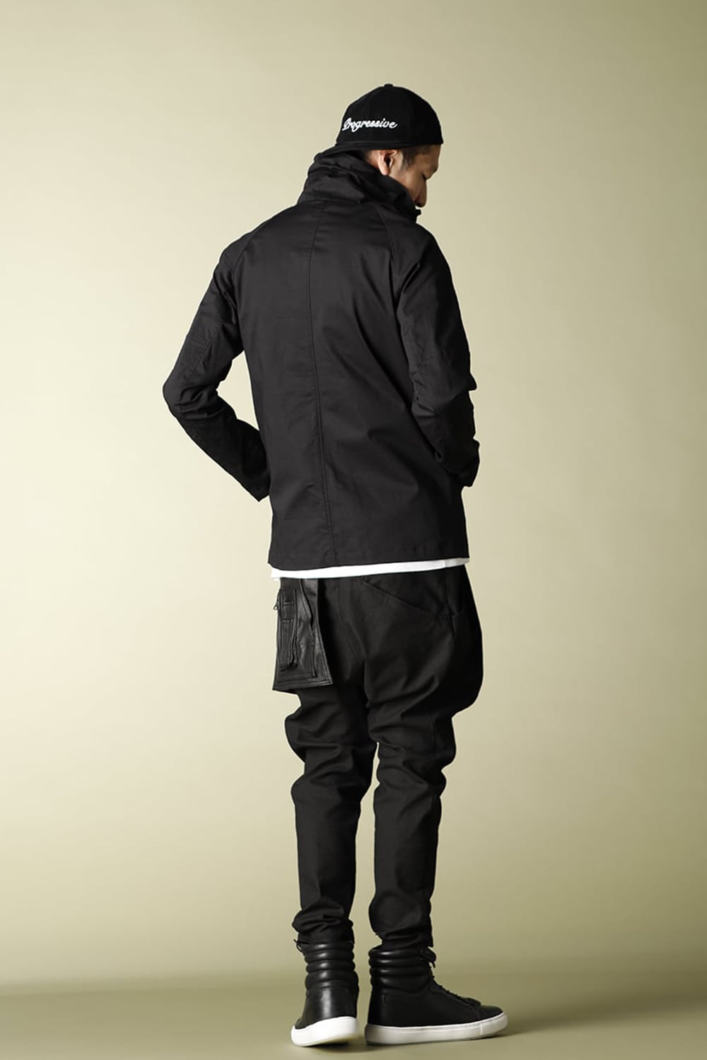 EXCLUSIVE LEATHER APRON