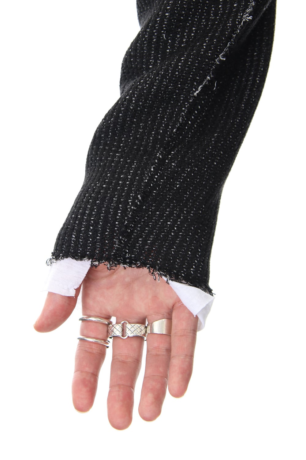 Layered Slash Knit - BLK/WHT