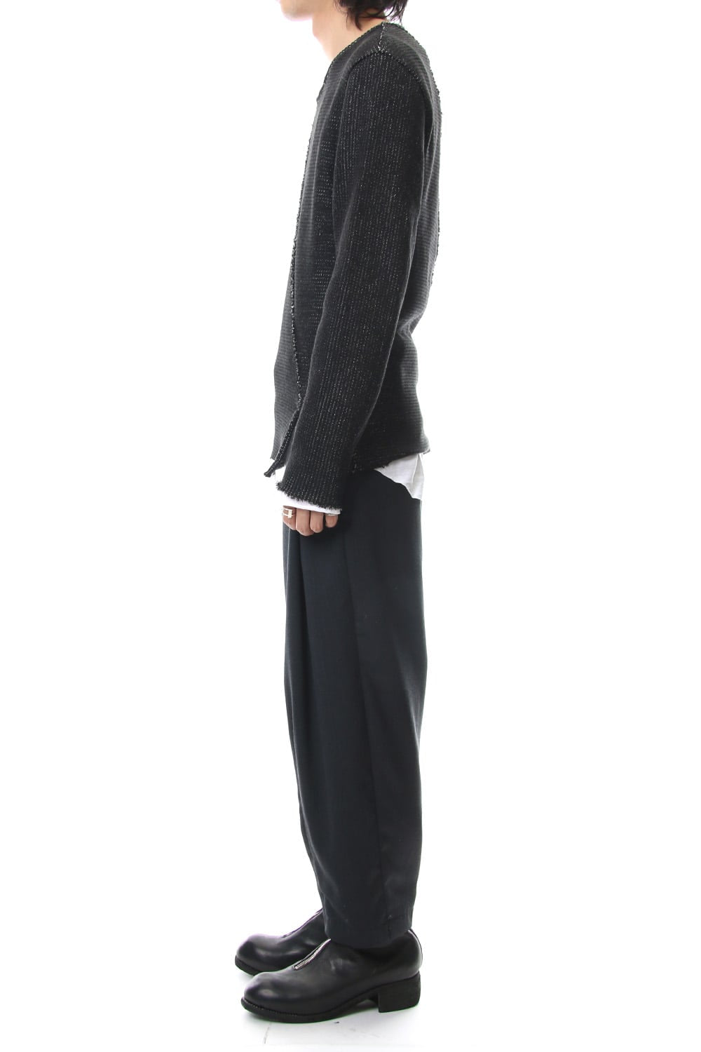 Layered Slash Knit - BLK/WHT