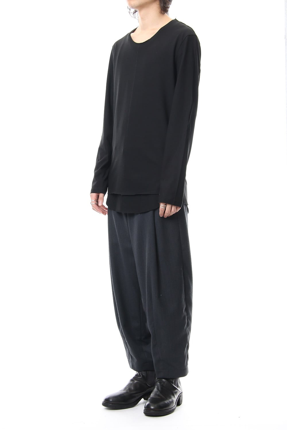 Layered Cutsew L/S - black