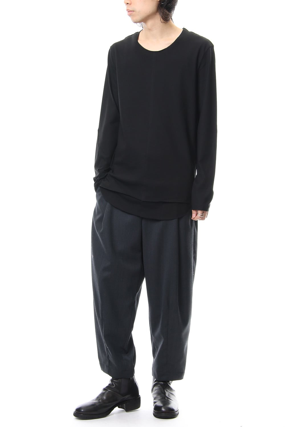 Layered Cutsew L/S - black