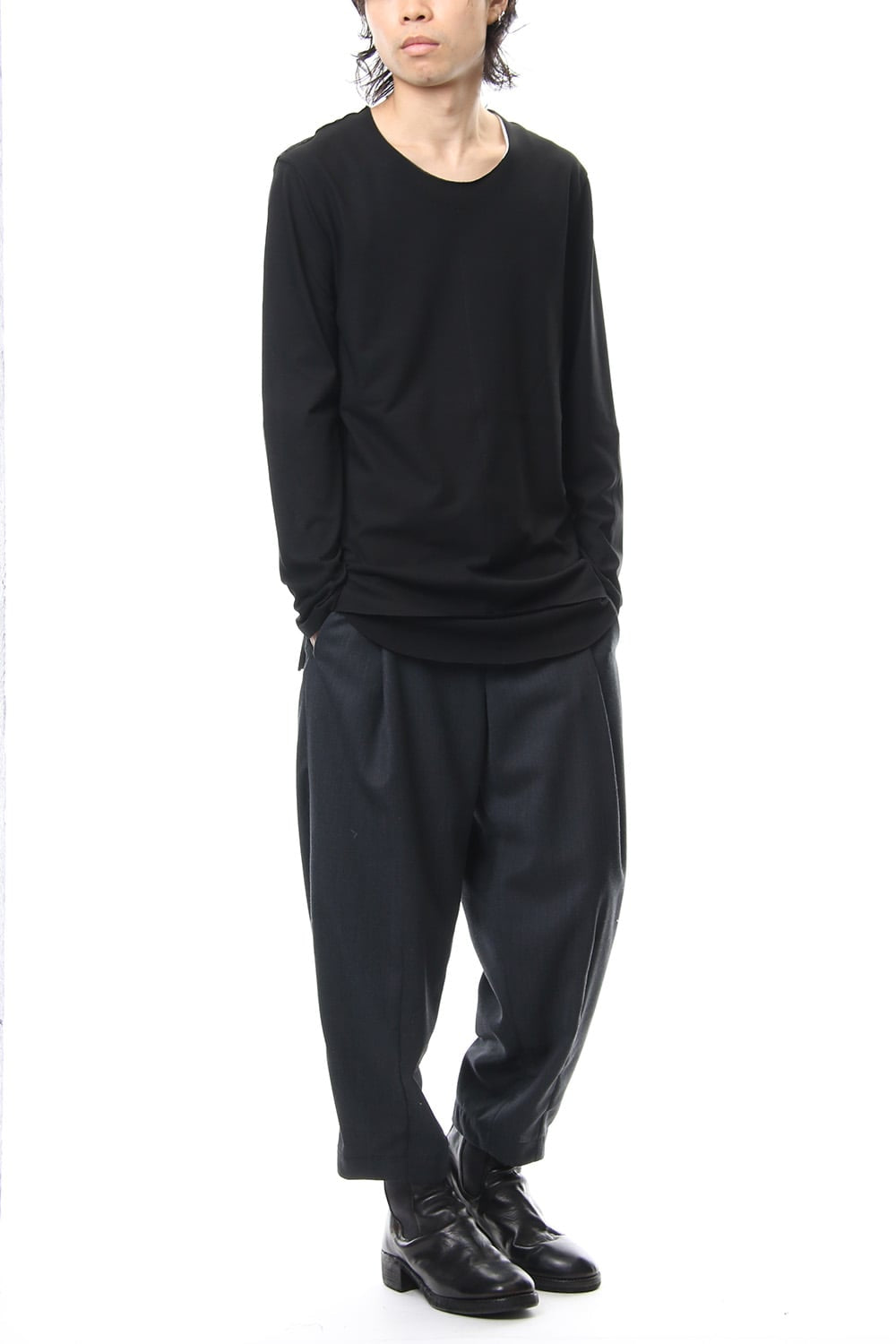 Layered Cutsew L/S - black