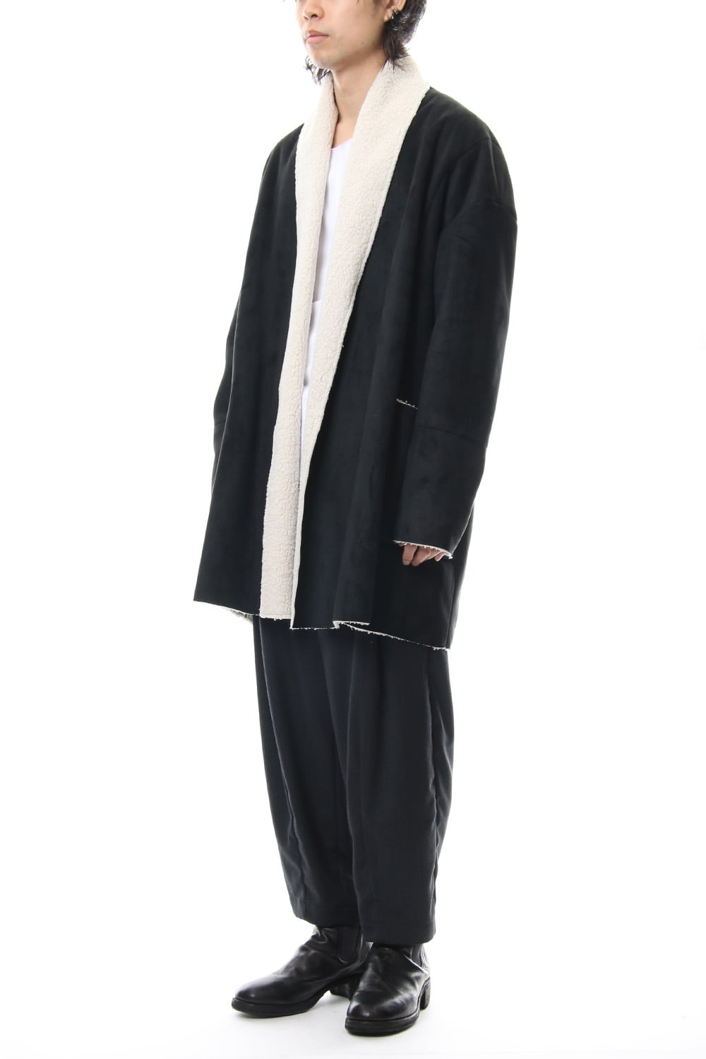 Fake Mouton Coat (SHORT) - blk/ecru