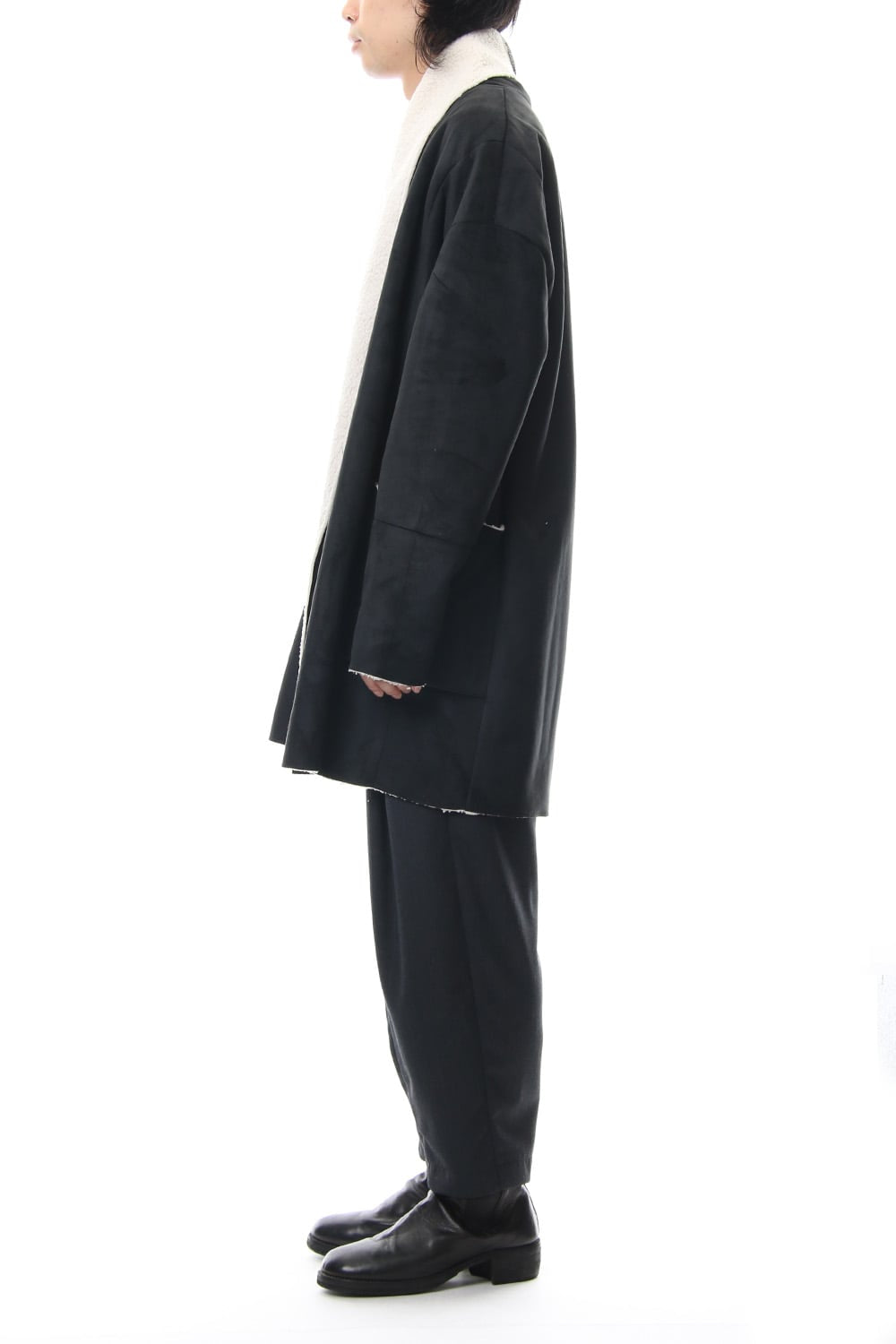 Fake Mouton Coat (SHORT) - blk/ecru