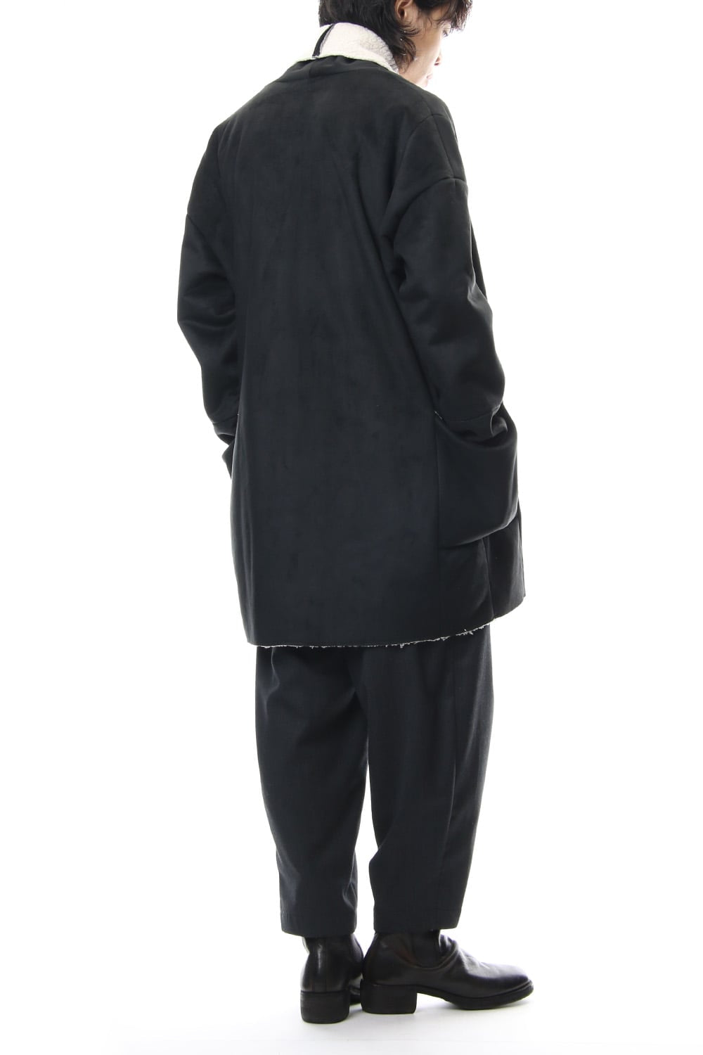 Fake Mouton Coat (SHORT) - blk/ecru