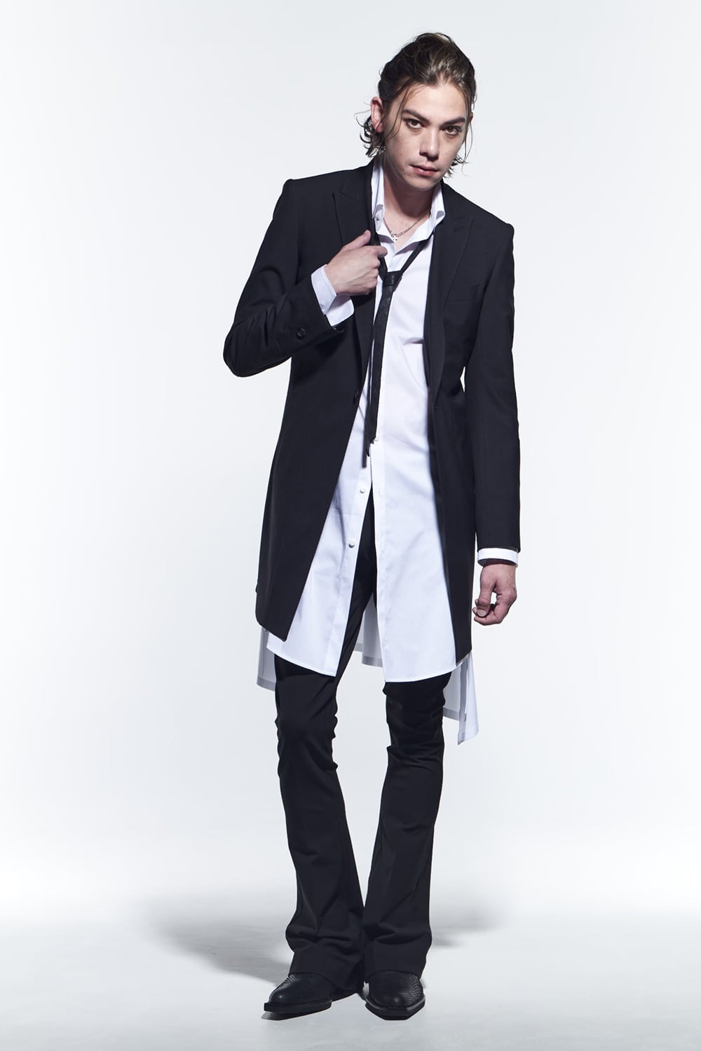 Long Peacked Jacket Black