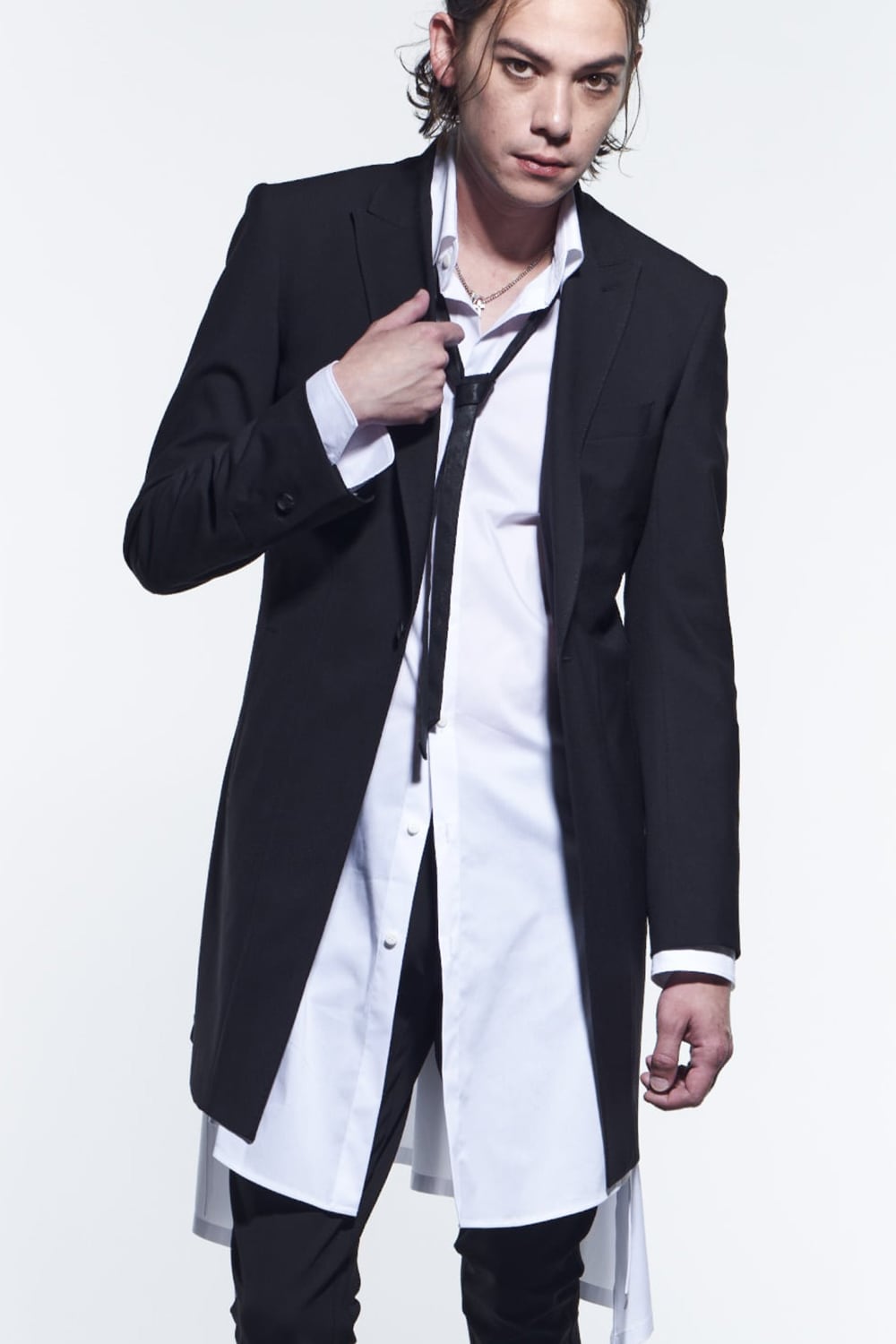 Long Peacked Jacket Black