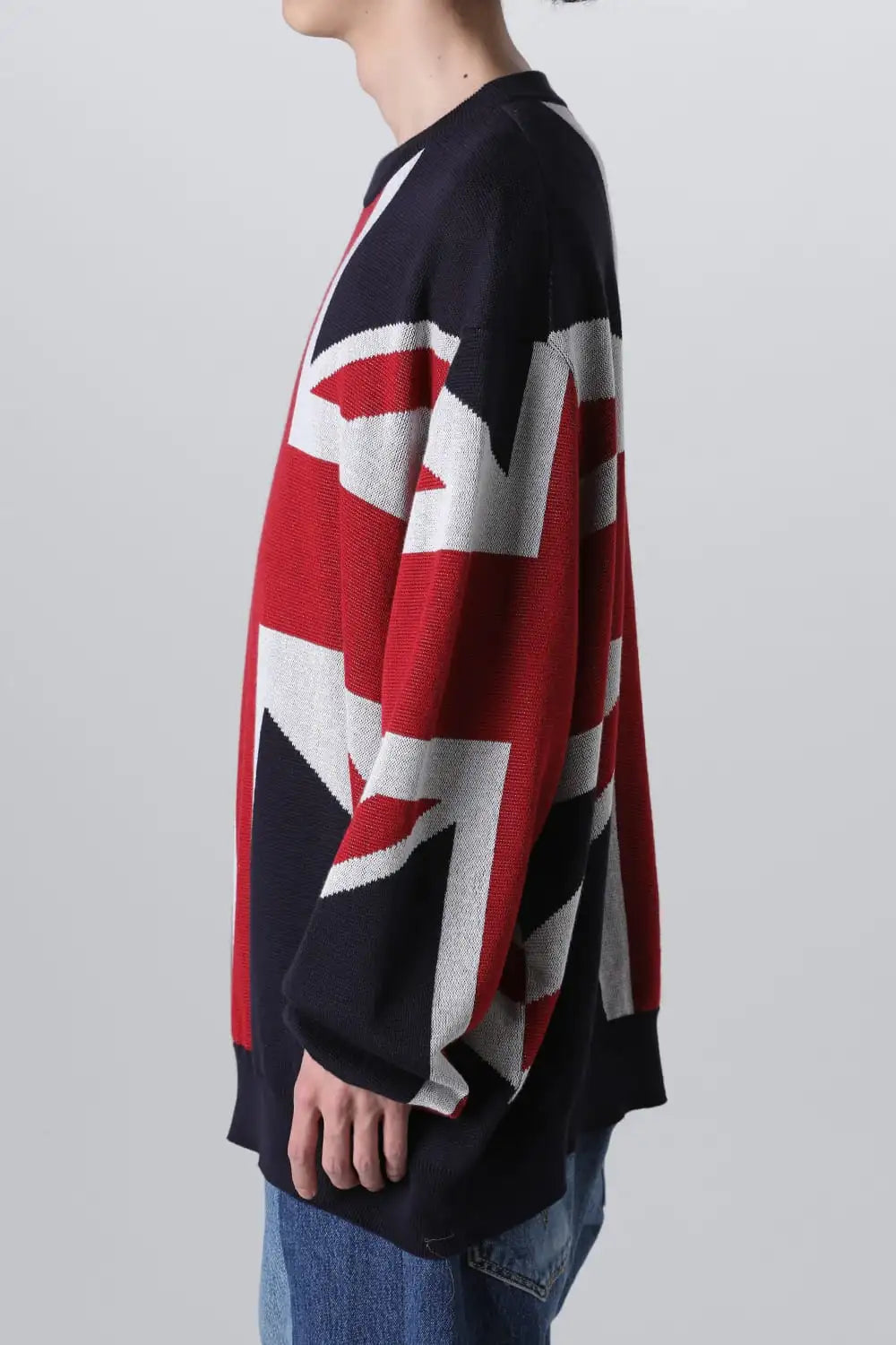 crew neck sweater.(union jack)