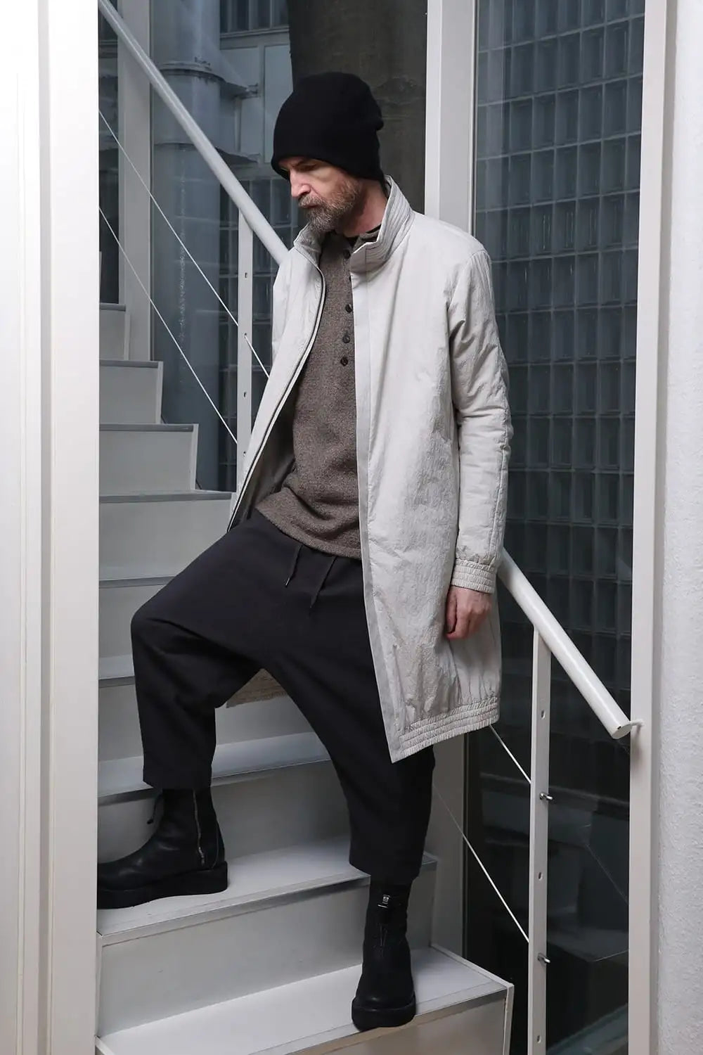 Nylon coat Shrink cotton / nylon White Gray