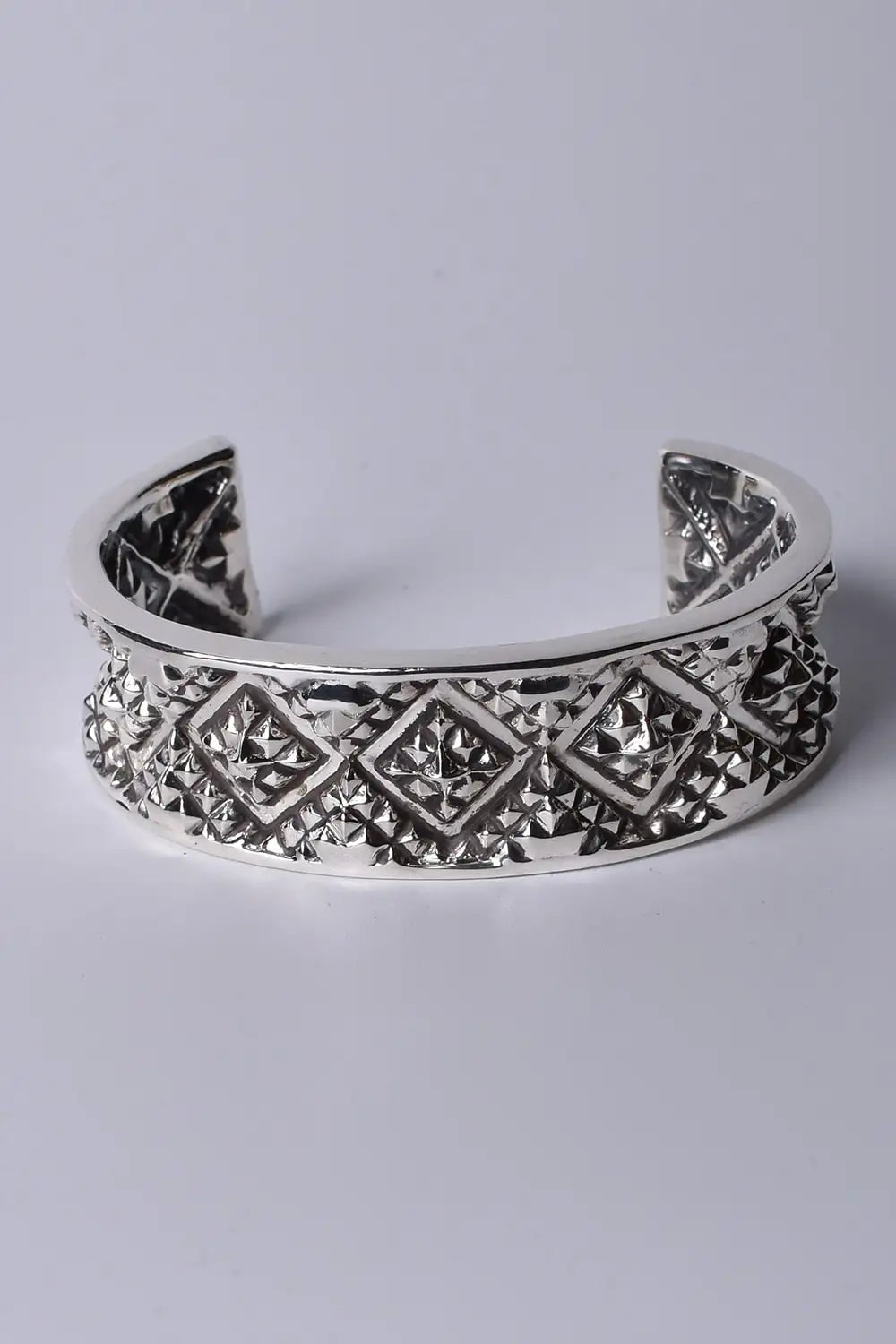 Element of instinct 4 Bangle