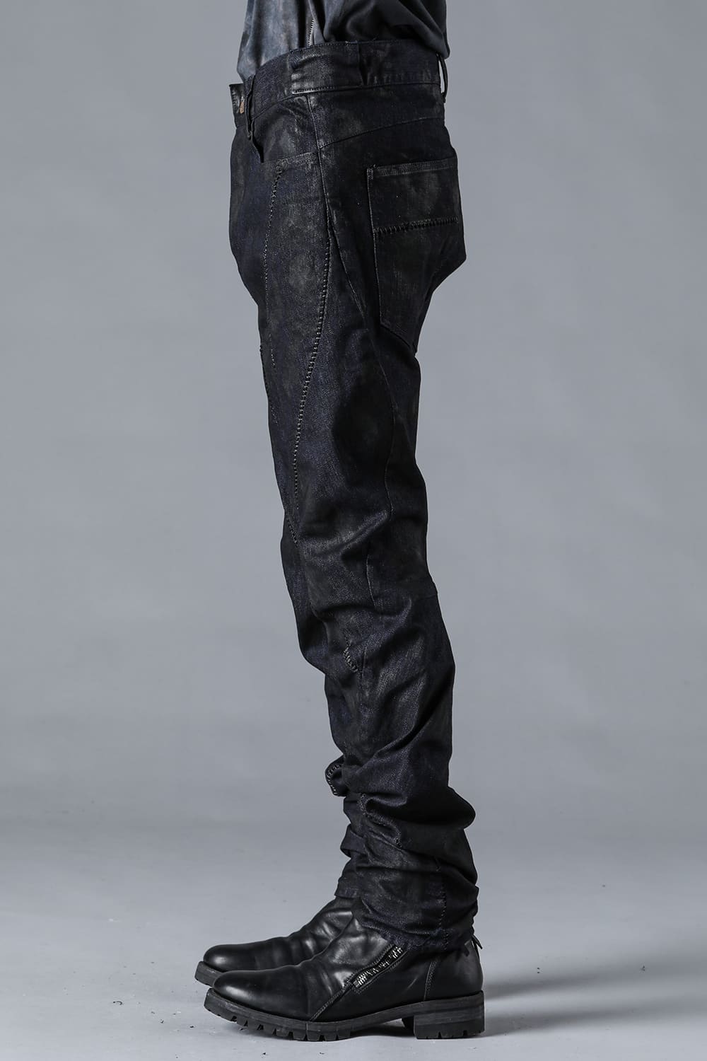 Coated Stretch Denim Overlock Twisted Curve Slim Pants