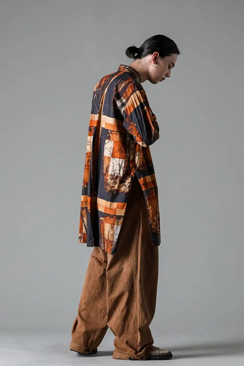 Side Tucked Wide Straight Trousers Kakishibu Brown