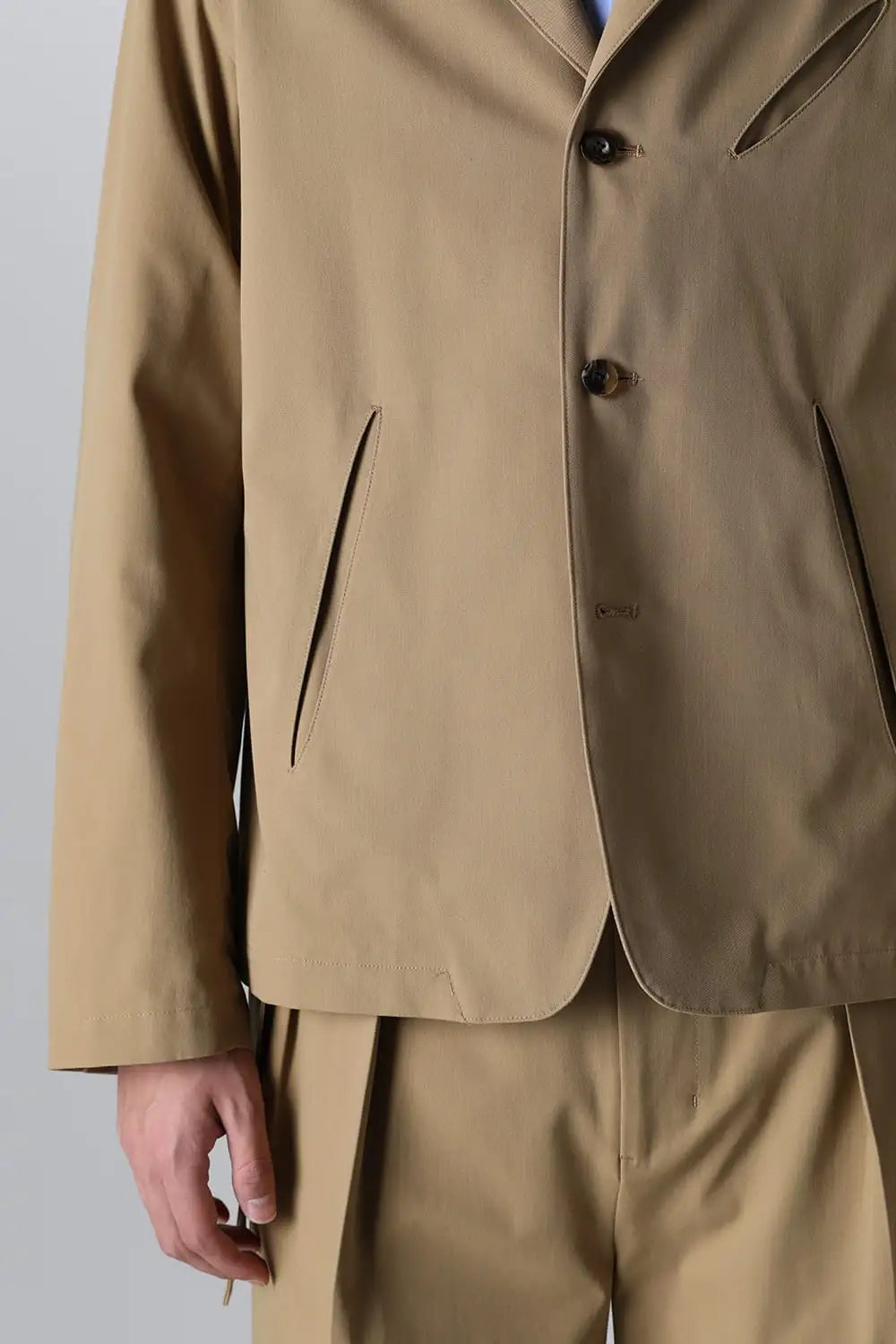 Slash Pocket Jacket Camel