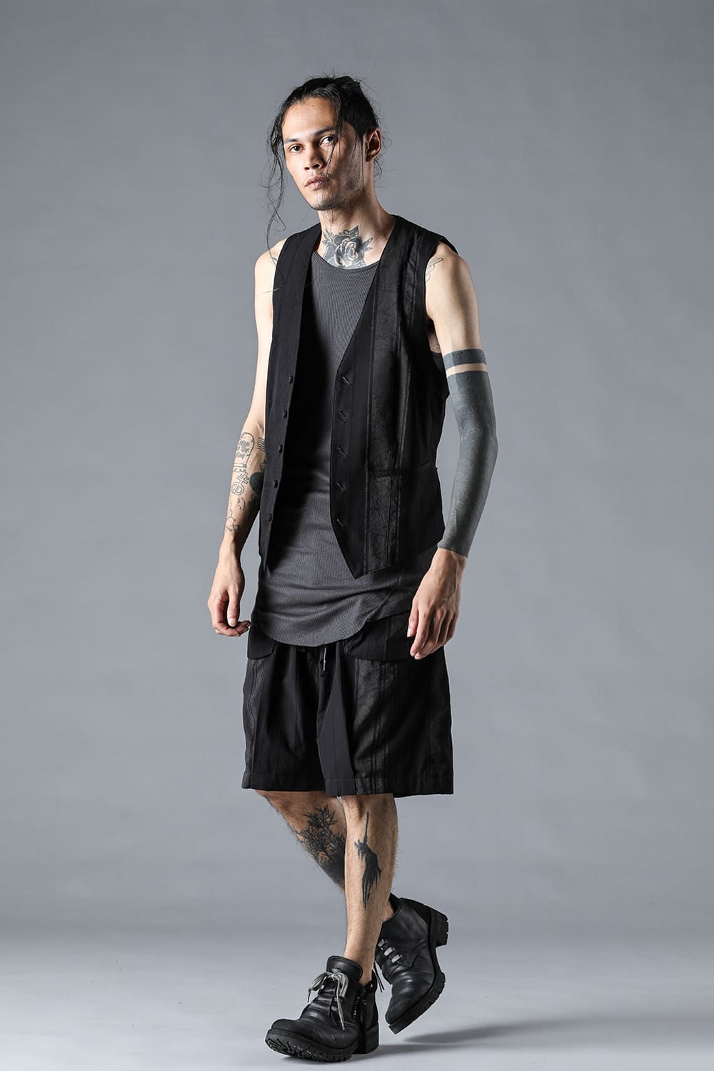 Crack Random Stripe Jacquard Vest