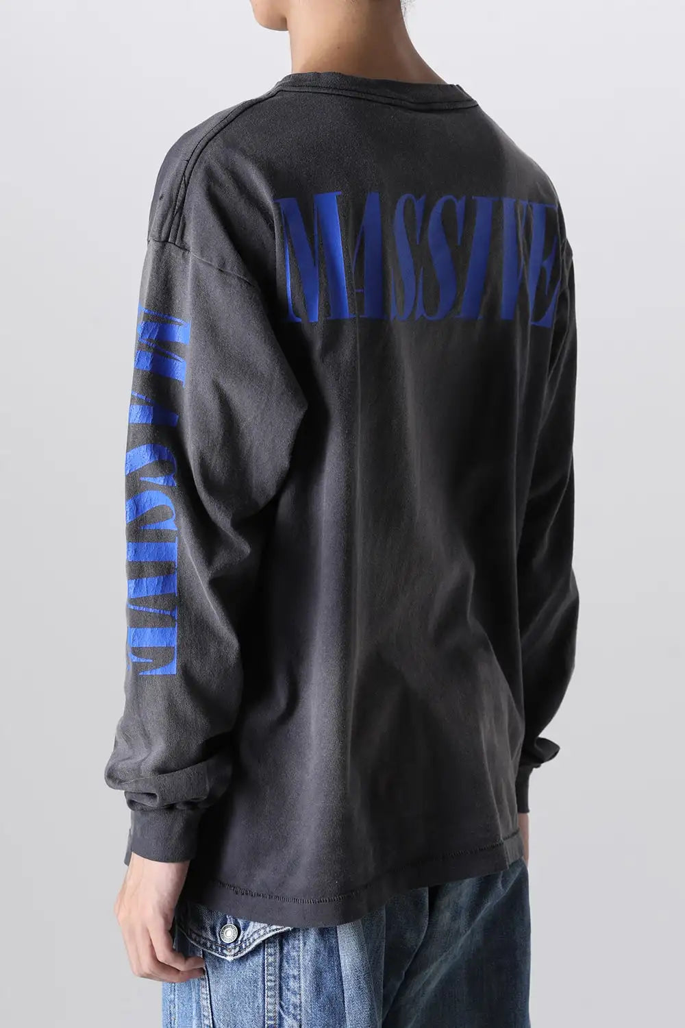 MASSIVE Long sleeve T-shirt