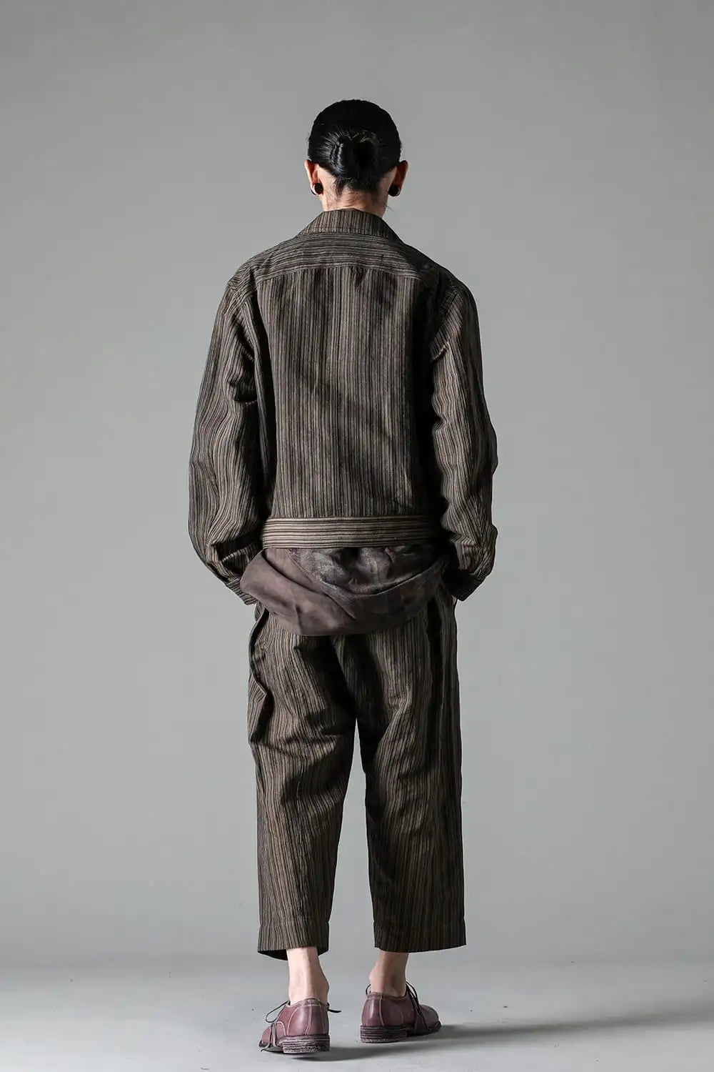 Cropped Winkle Pleats Jacket