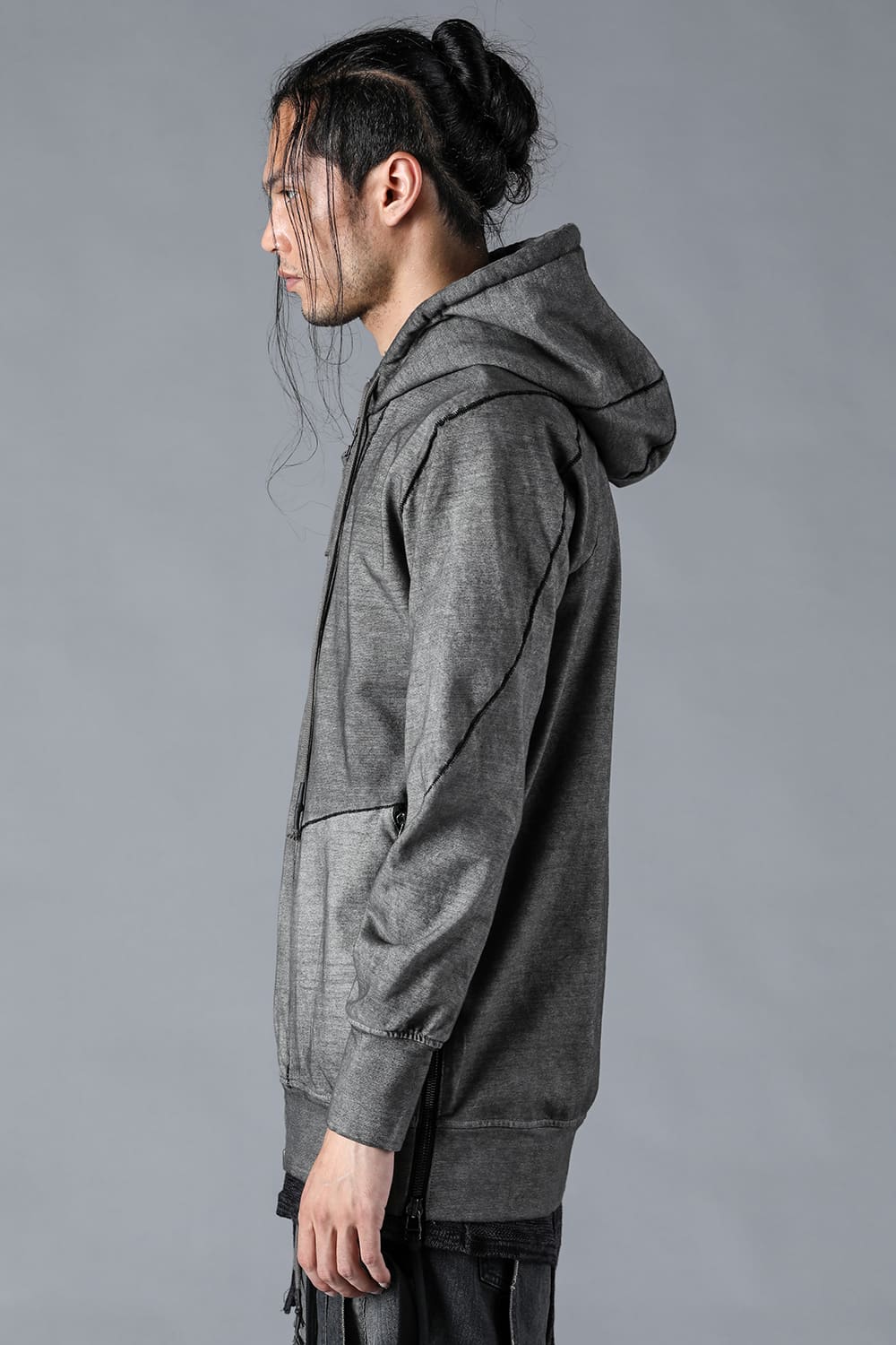 Ink-dyed Dense Knit Hooded Jacket