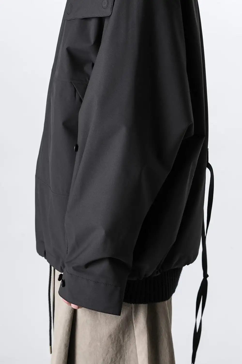 Harmattan Unisex Cropped Black