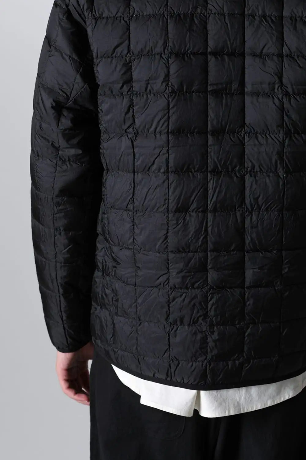 MOUNTAIN HI-SPEC CREW NECK DOWN JACKET＜900FP+＞ Black