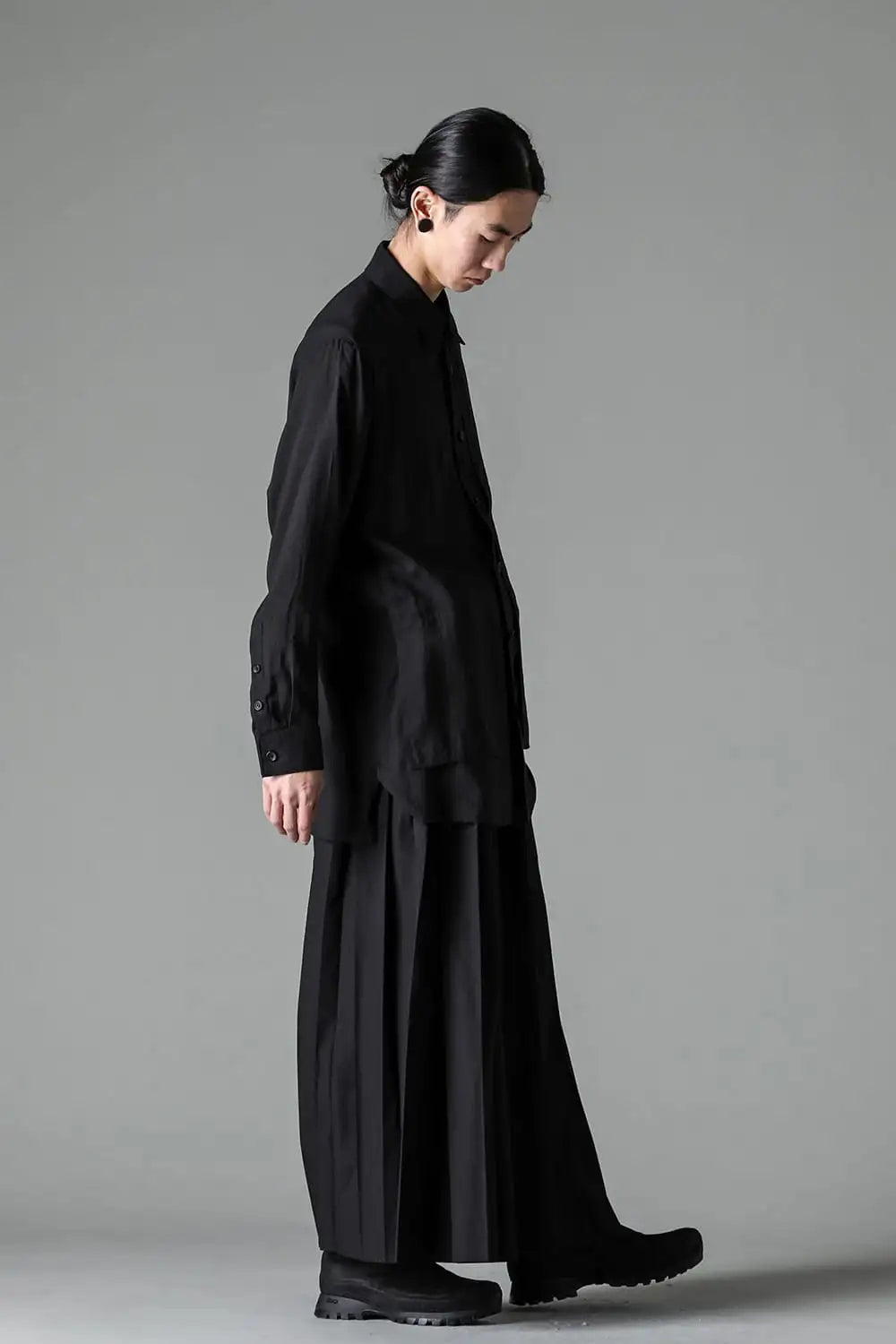 Same Color Stitch Pocket Blouse