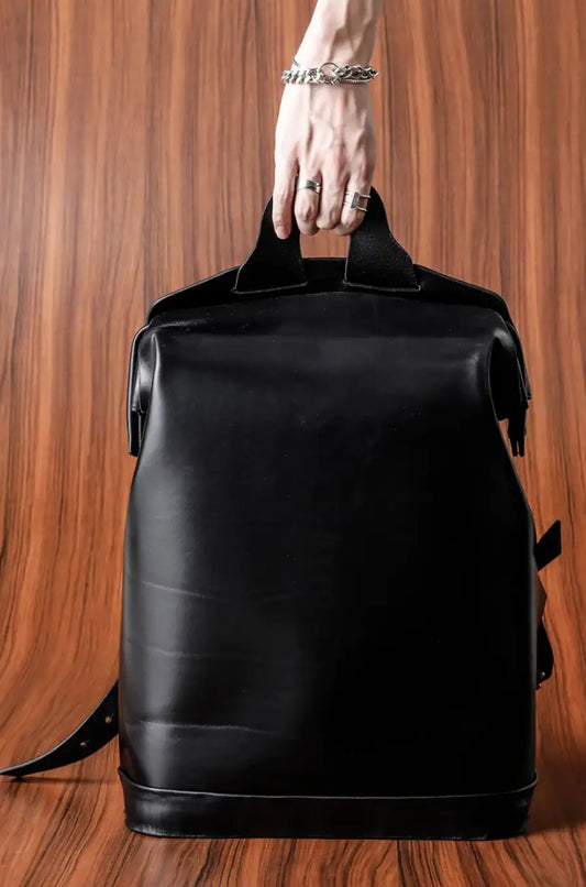 UNA-2223AW-nagi-backpack-BLACK-30%-RI-20231029