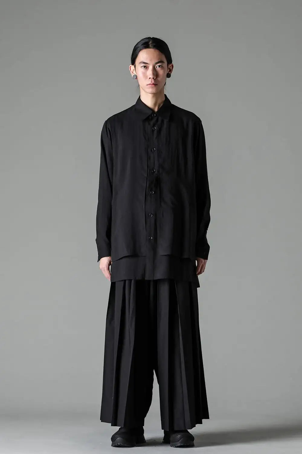 Same Color Stitch Pocket Blouse