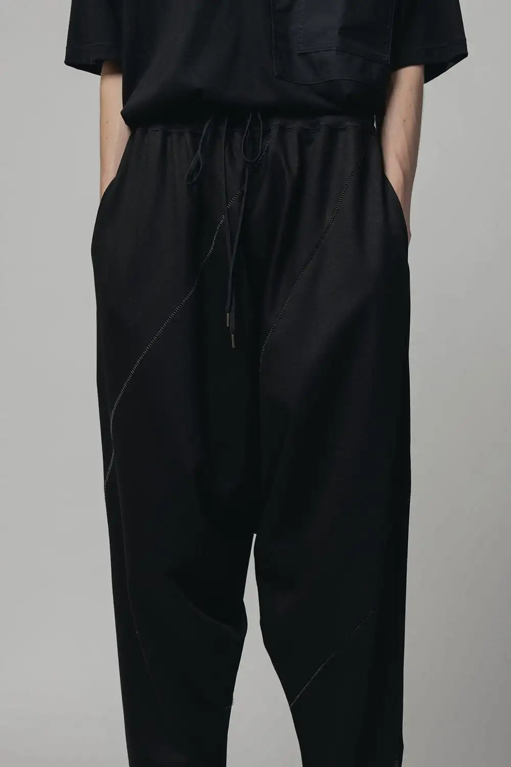 Sweat Drop-Crotch Pants  Black