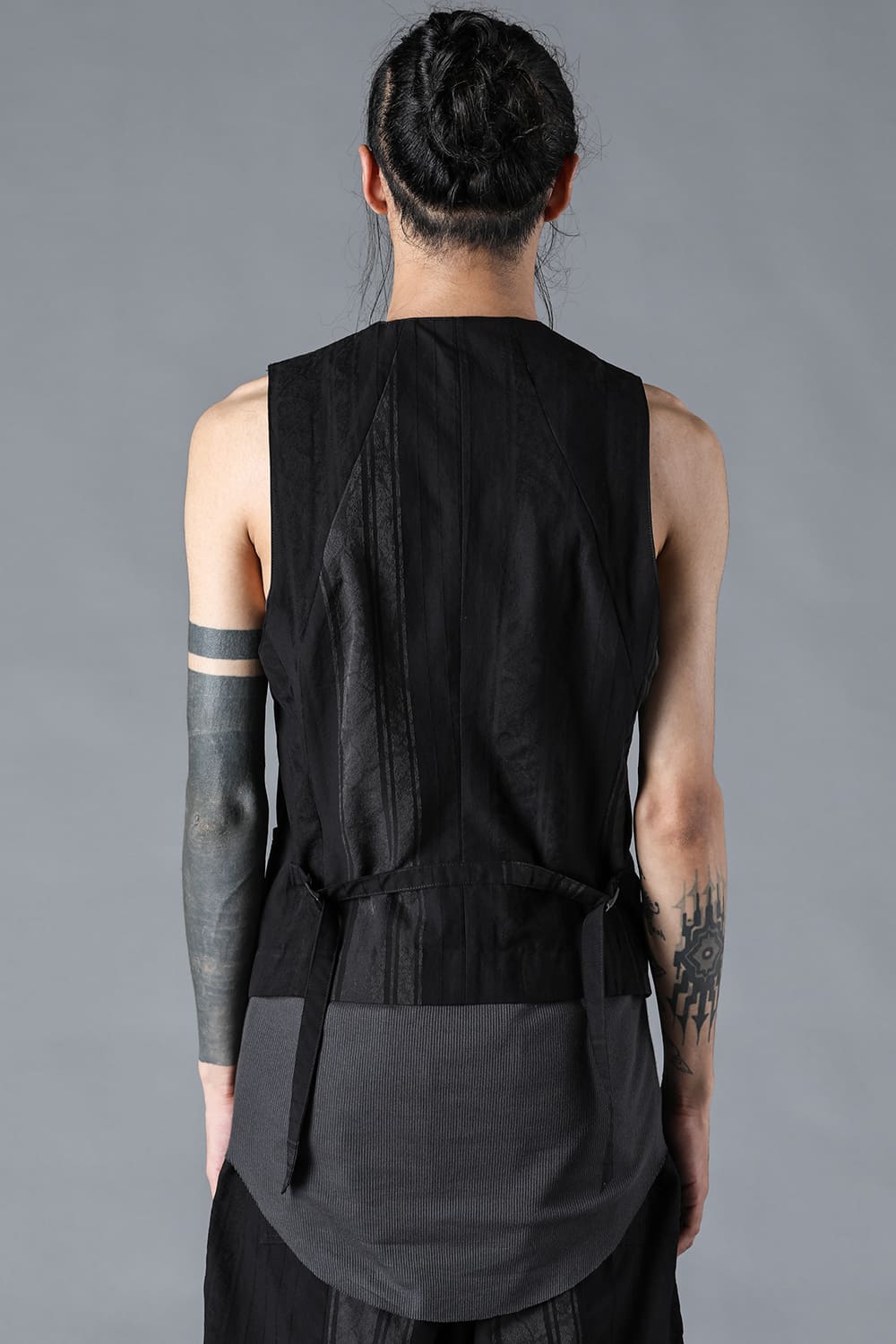 Crack Random Stripe Jacquard Vest