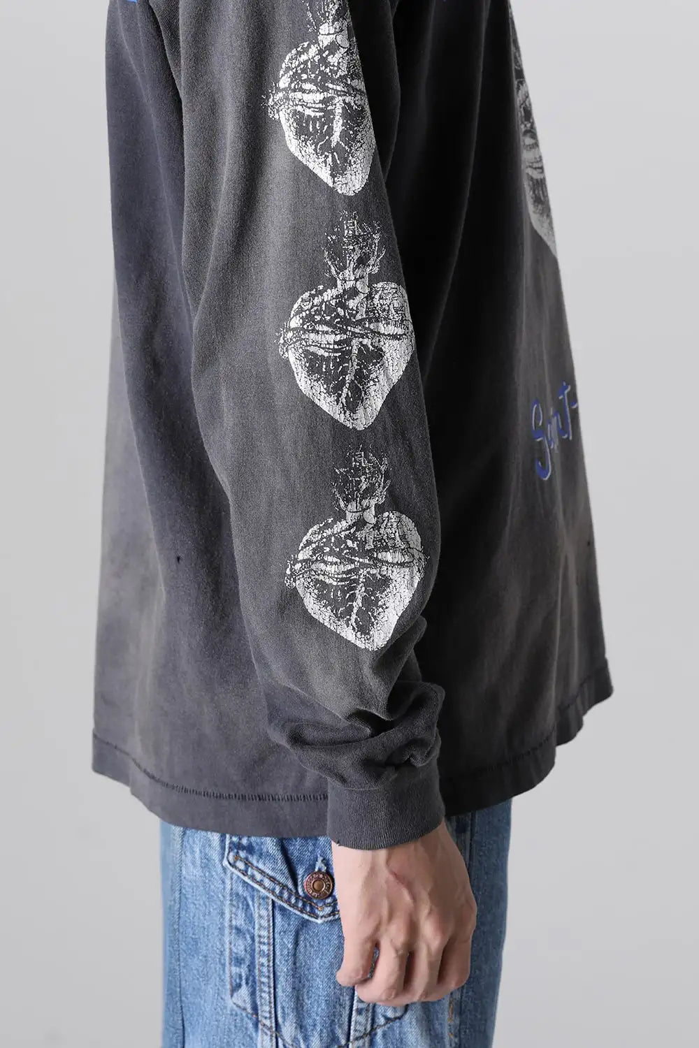 MASSIVE Long sleeve T-shirt