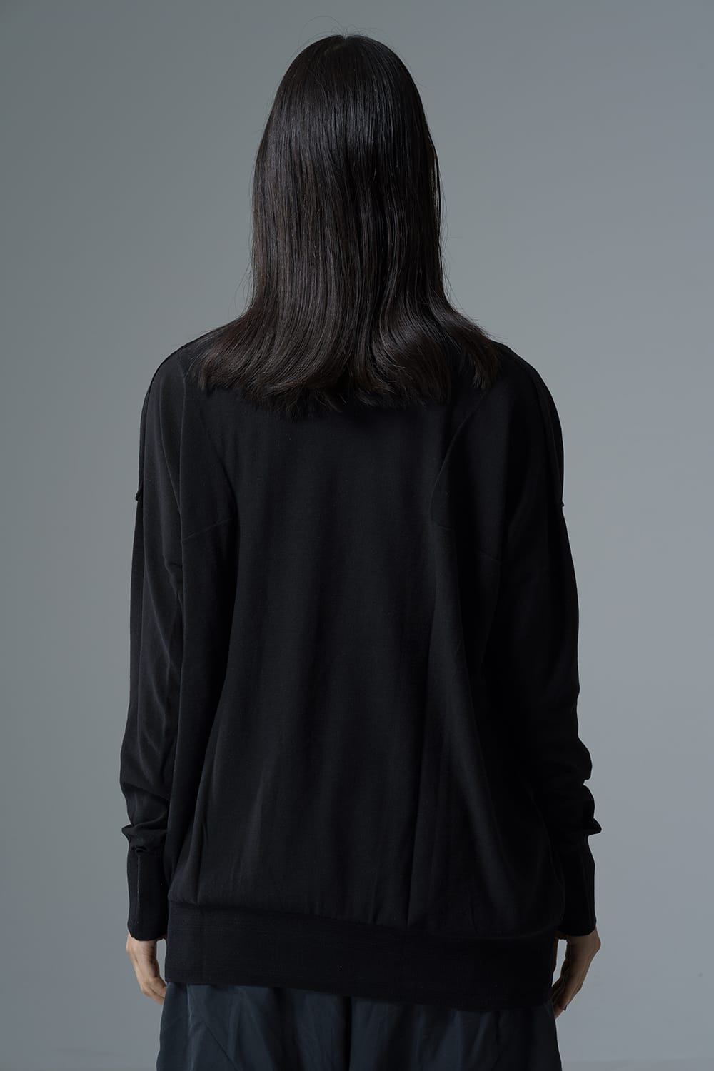 ルーズフィット ニットロングスリーブ シルク/コットン  ブラック