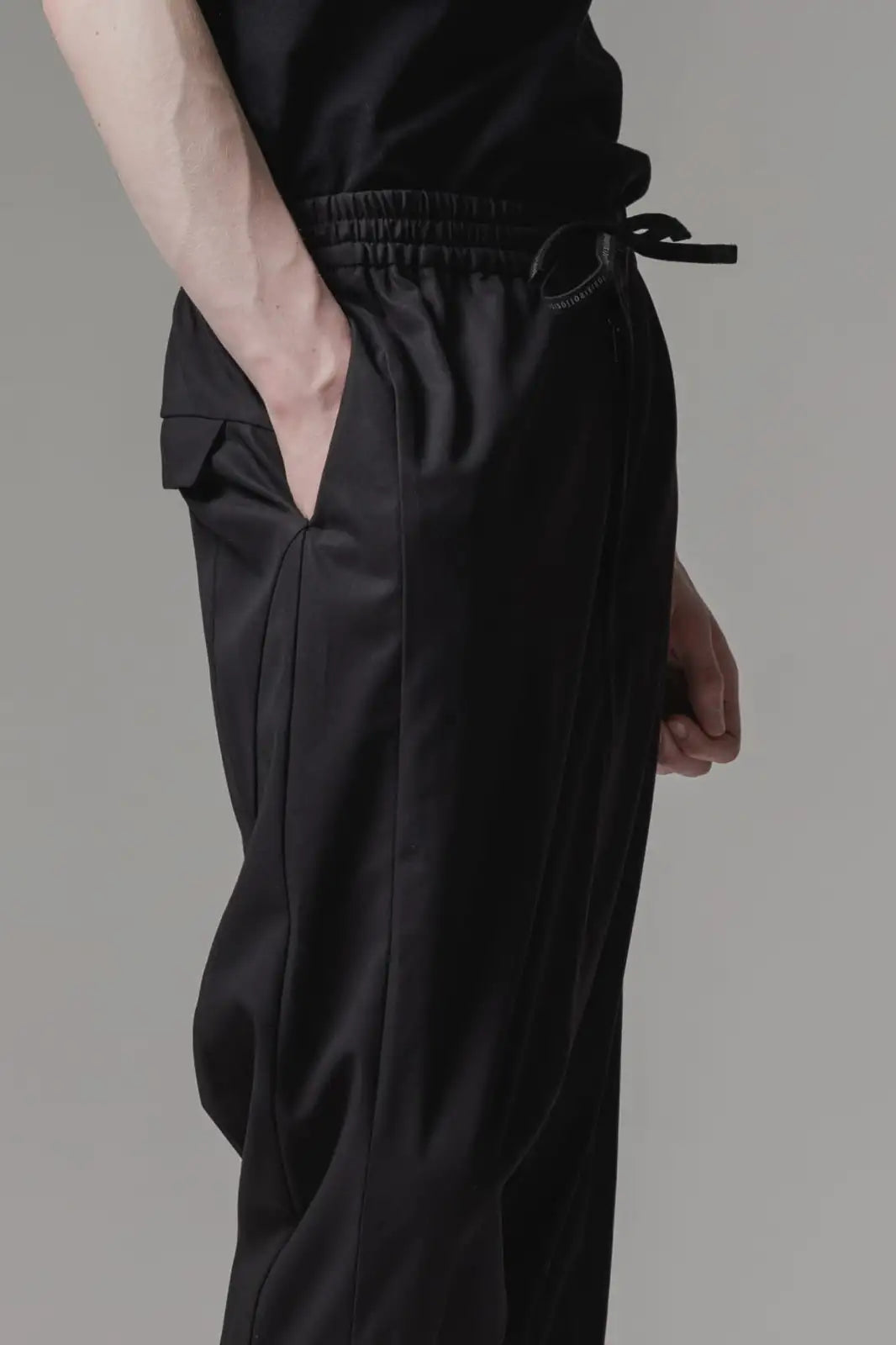 ドロップクロッチパンツ 60/2 コットン ギャバジン