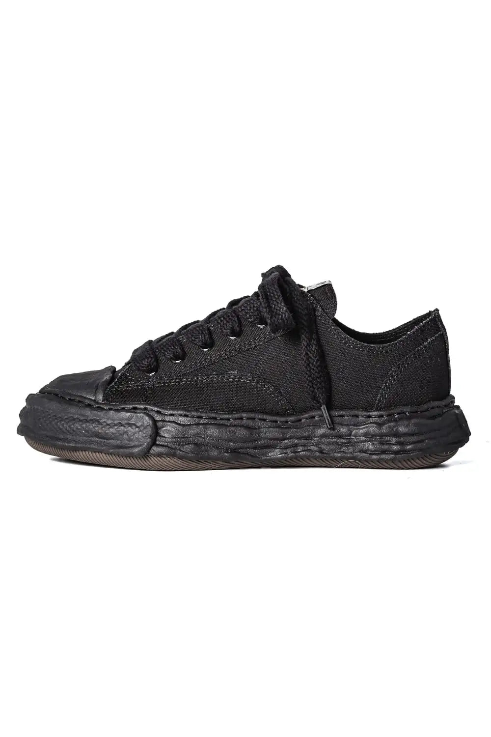 PETERSON 23 Canvas Low Cut Sneakers Black/Black