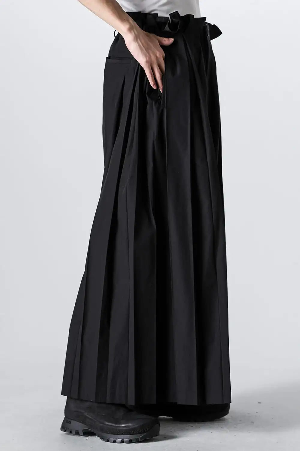 サルエル プリーツパンツ