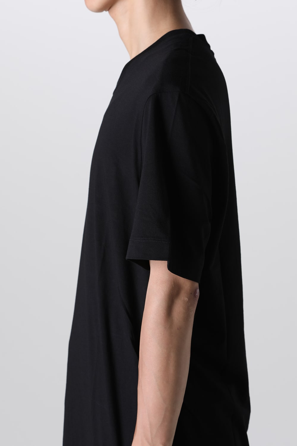 レギュラー Tシャツ ブラック