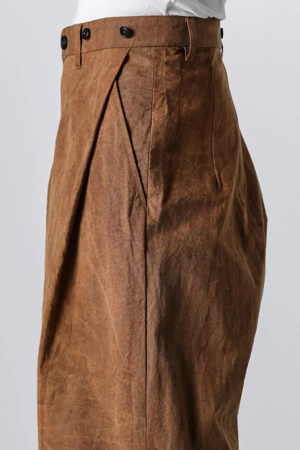 Side Tucked Wide Straight Trousers Kakishibu Brown