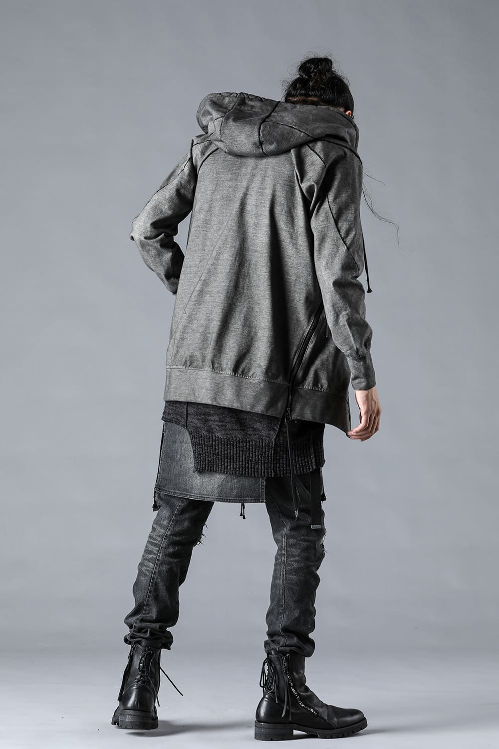 Ink-dyed Dense Knit Hooded Jacket