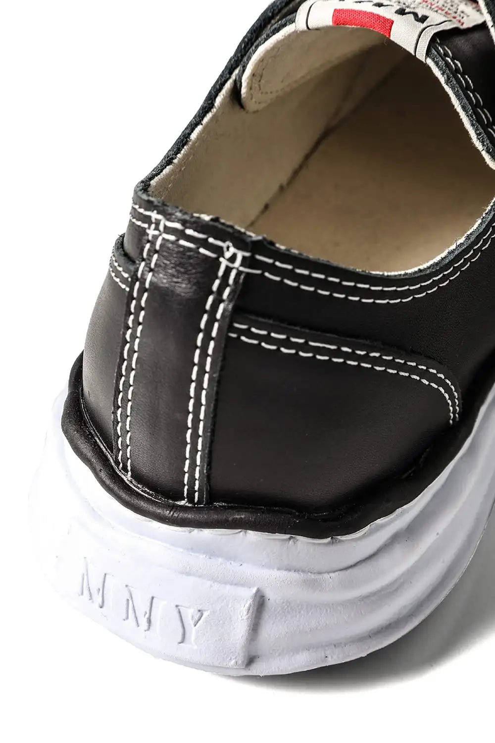 PETERSON Leather Low-Cut sneaker Black