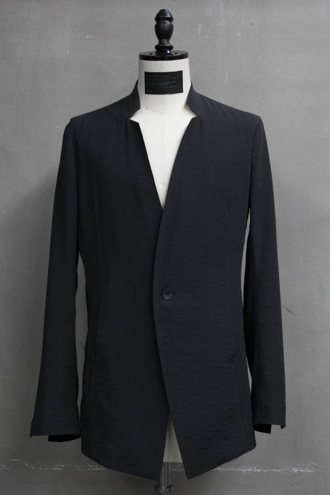 17PFW Collarless Tailored Jacket