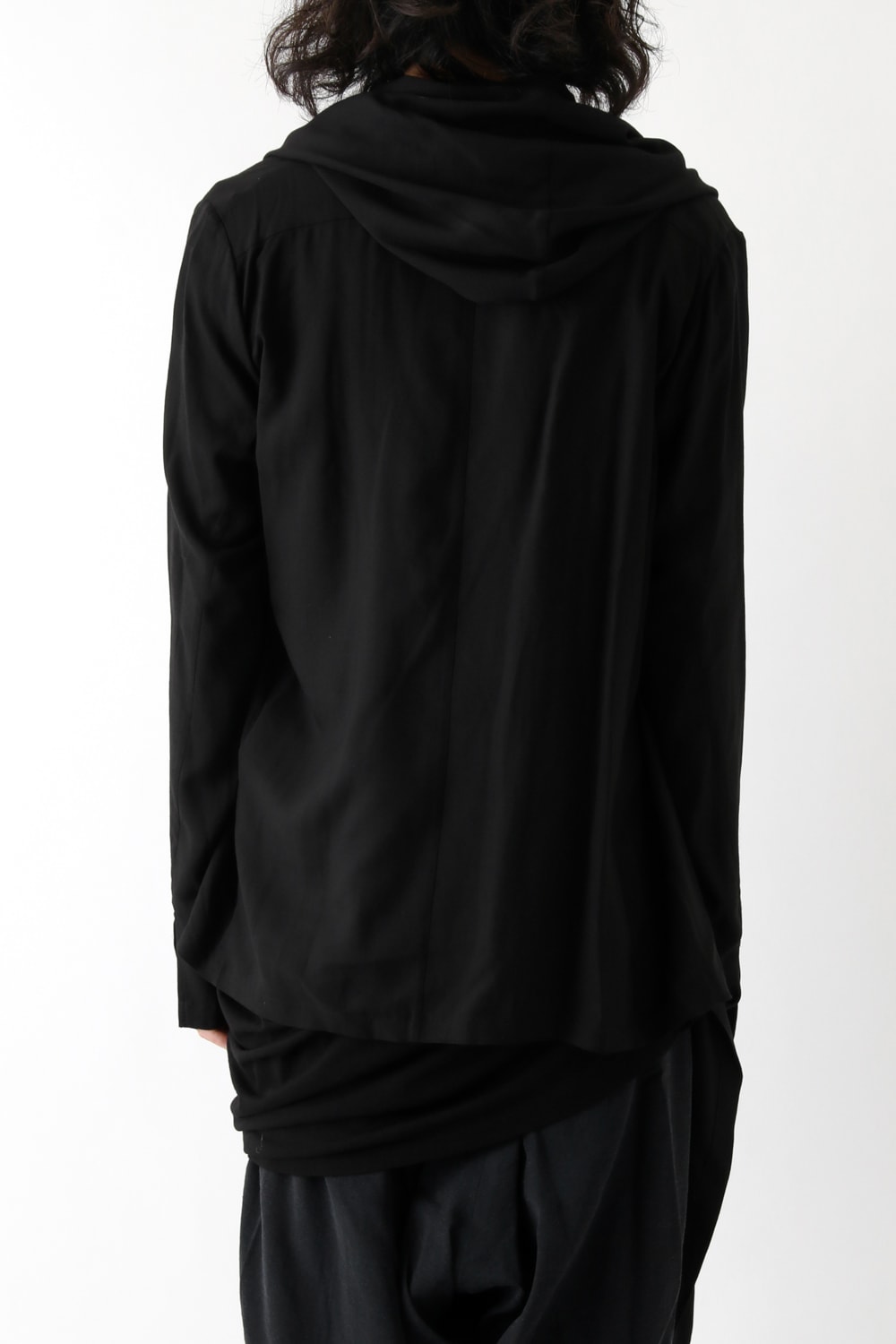 17PFW Shirring Hooded Robe