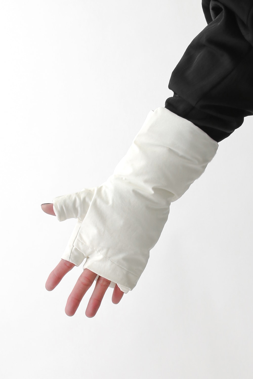 RANDOM FINGERLESS GLOVES