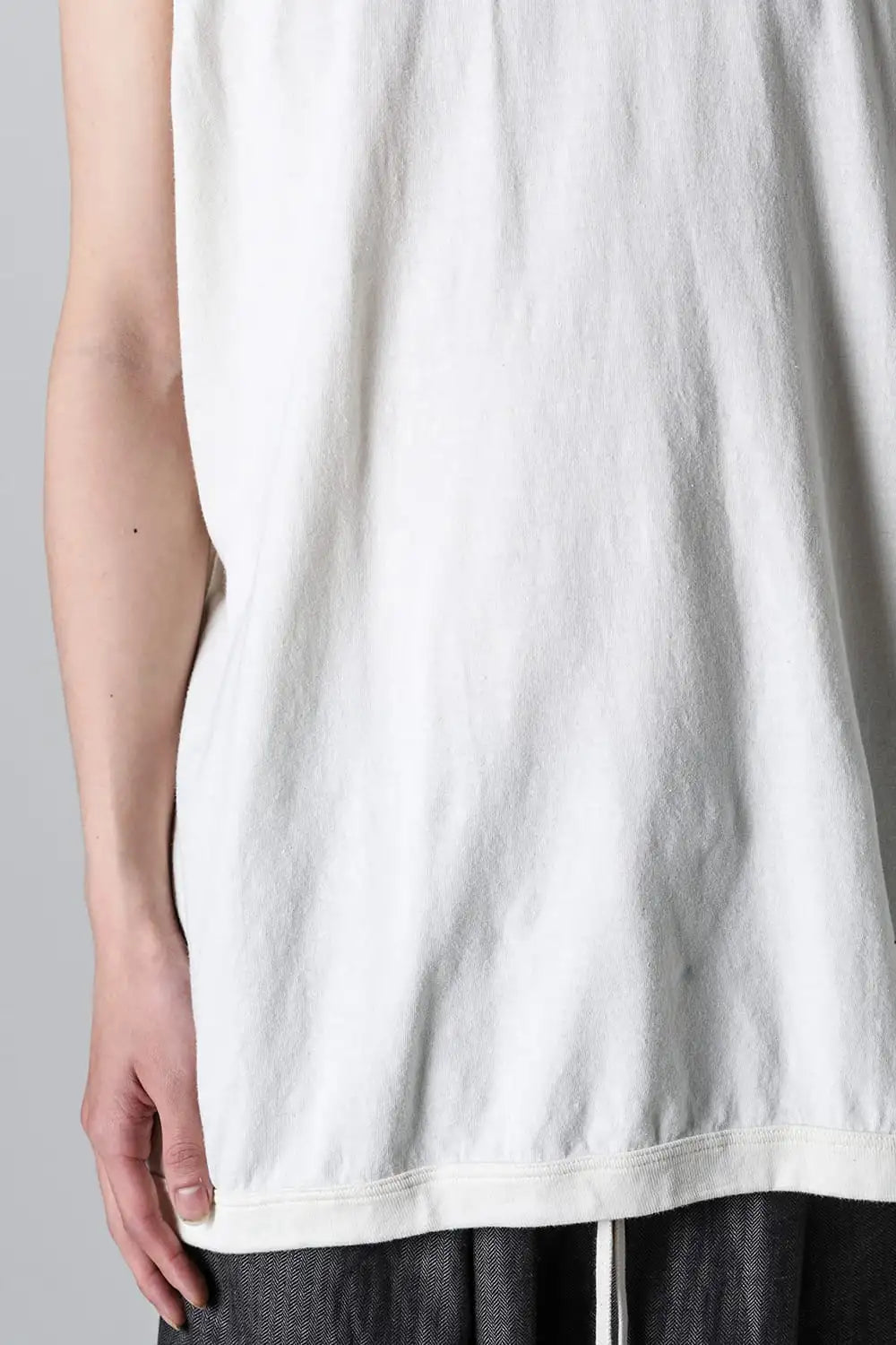 SLEEVELESS TEE Cotton Hemp Jersey KINARI