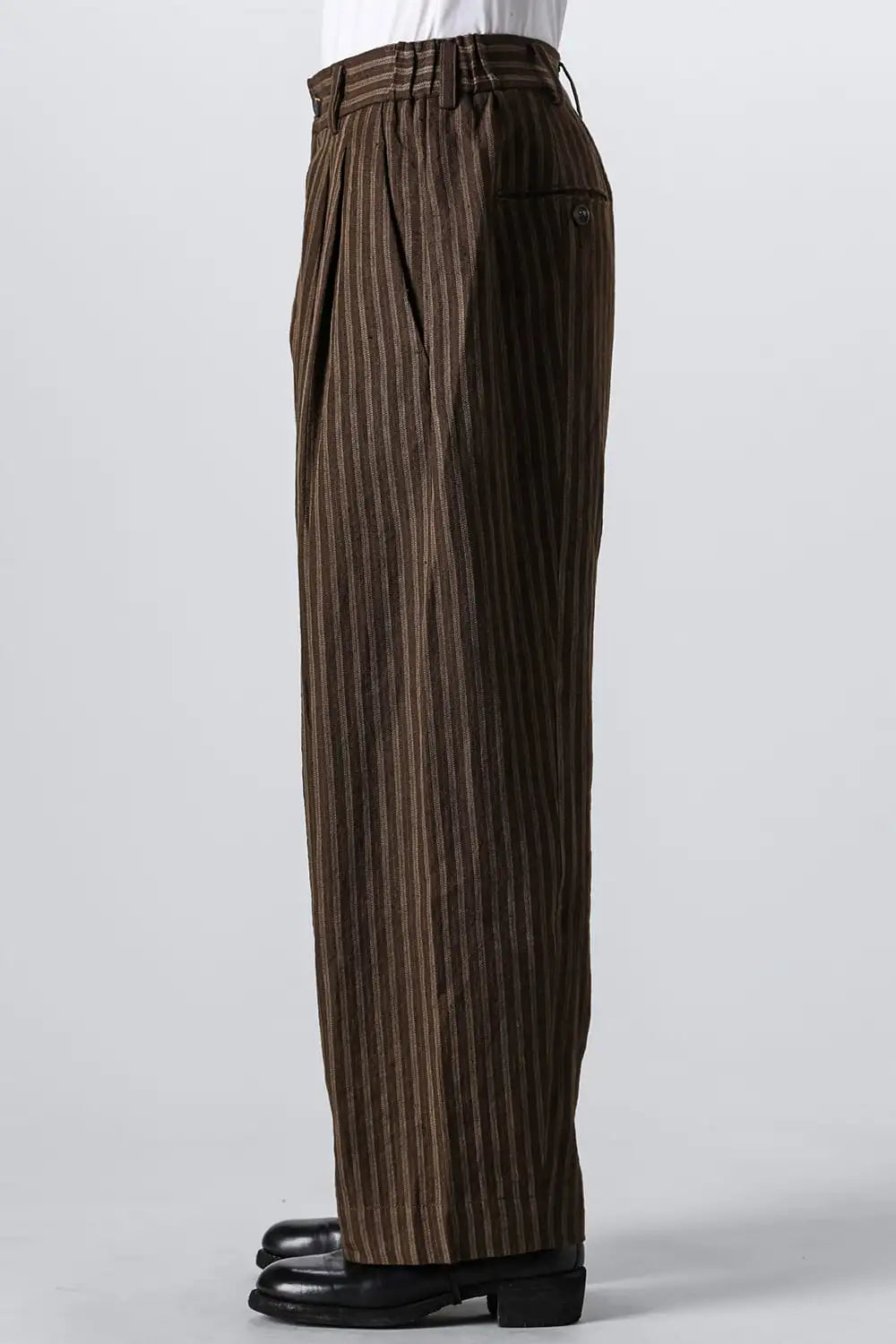Front Pleats Tapered Long Trousers