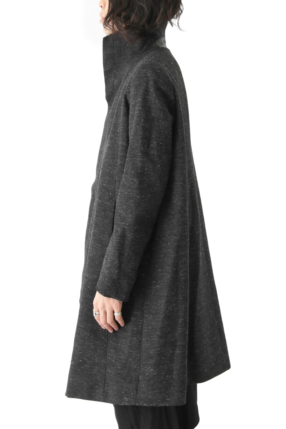 SEAMED EDGE COAT