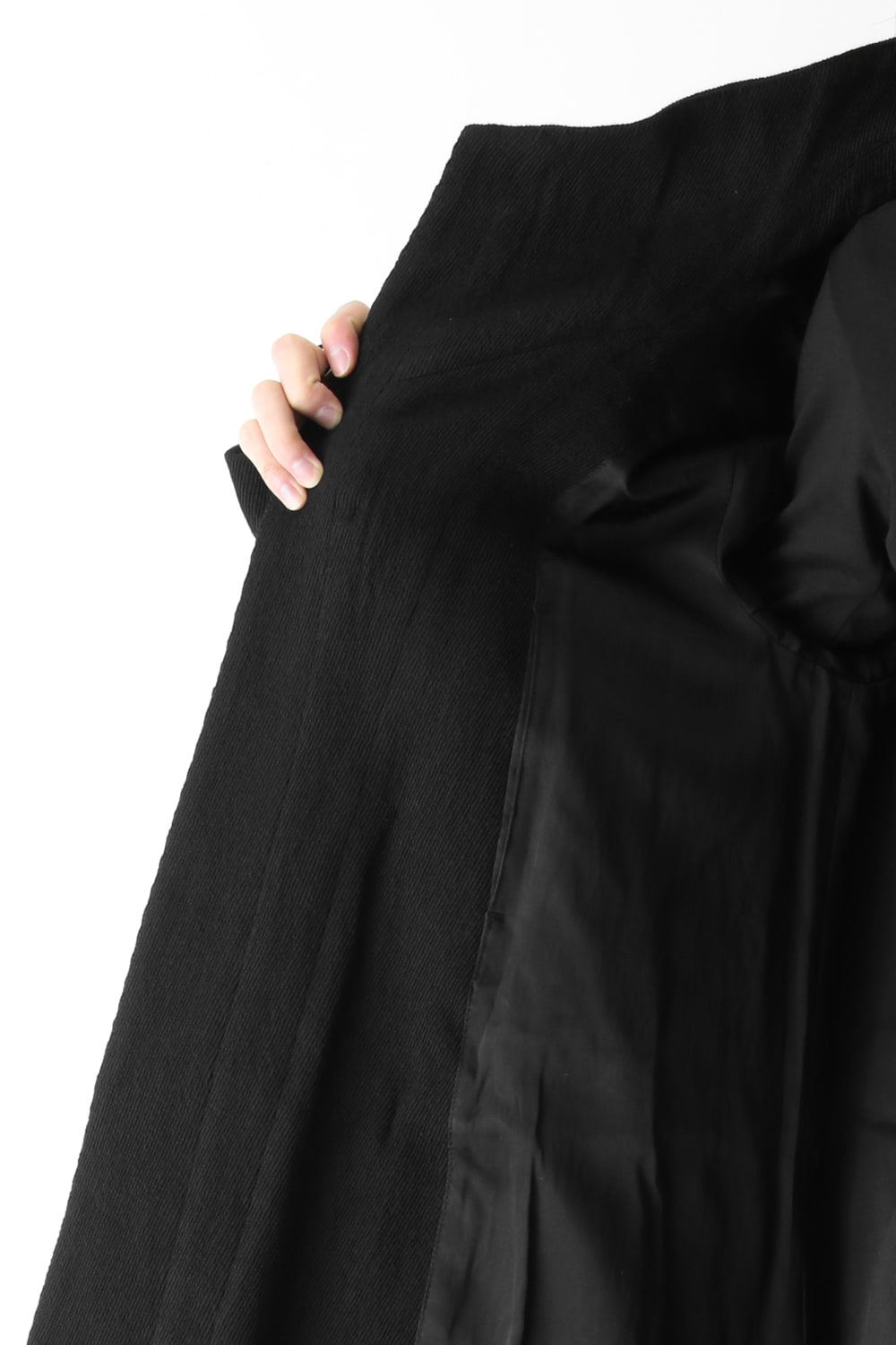 SEAMED EDGE COAT