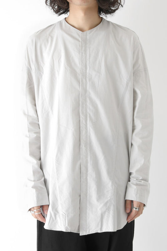 SEAMED COLLARLESS SHIRT