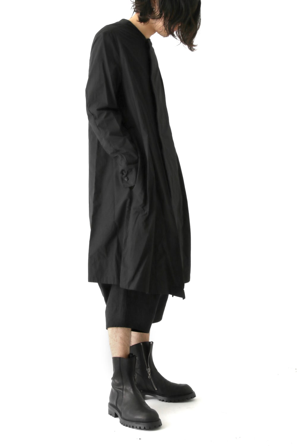 SEAMED COLLARLESS SHIRT COAT