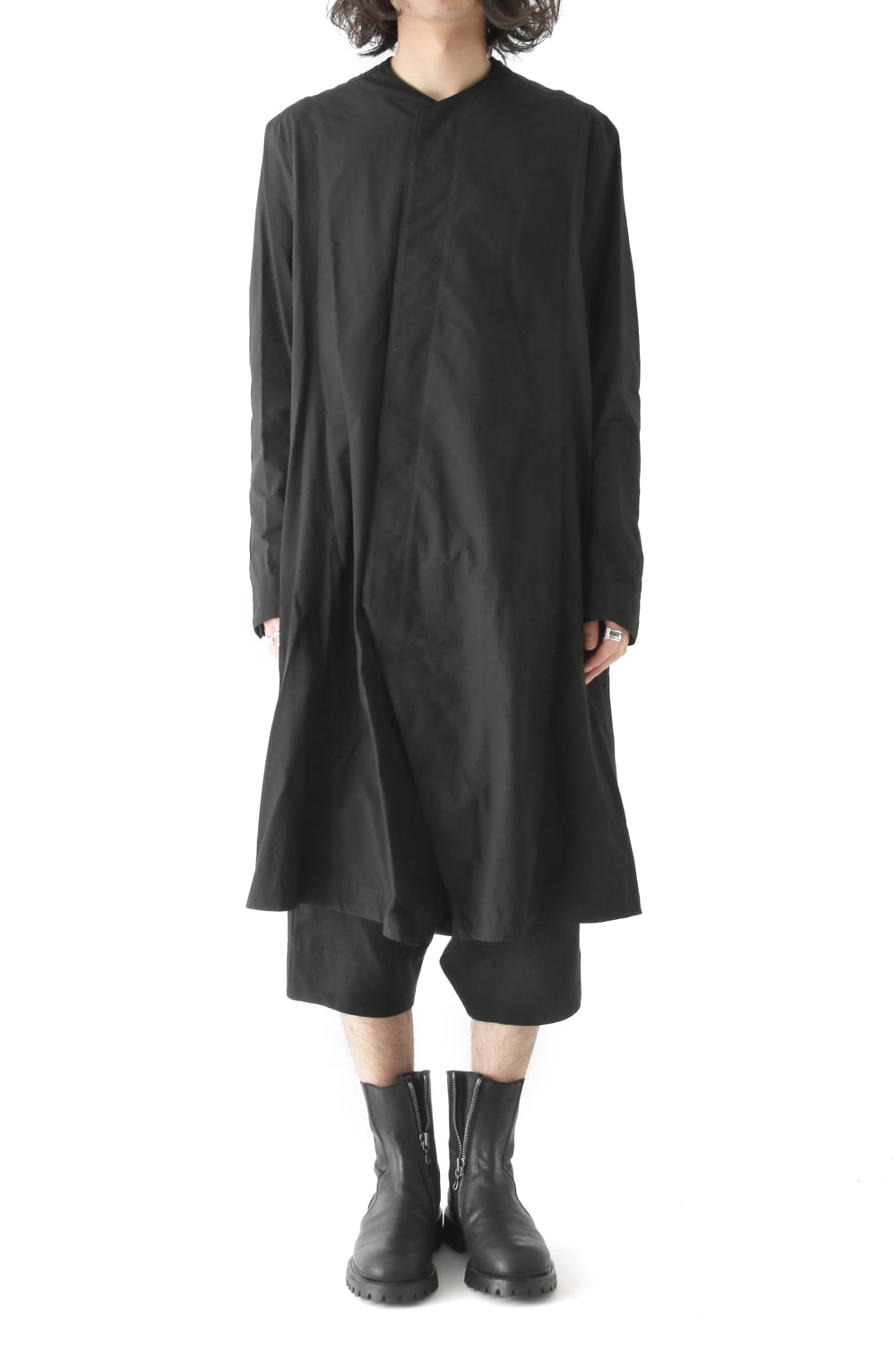 SEAMED COLLARLESS SHIRT COAT