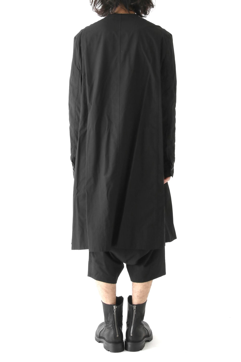 SEAMED COLLARLESS SHIRT COAT