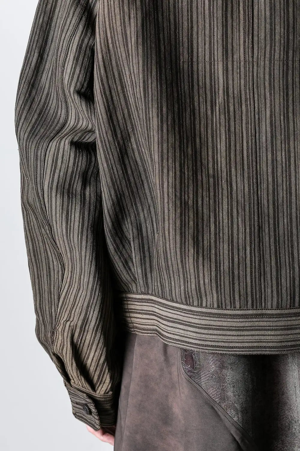 Cropped Winkle Pleats Jacket